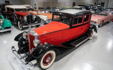 Packard-Eight-Coupe-1933-Black-Gray-145304-3