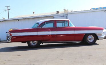 Packard-Executive-Touring-Sedan-Berline-1956-3