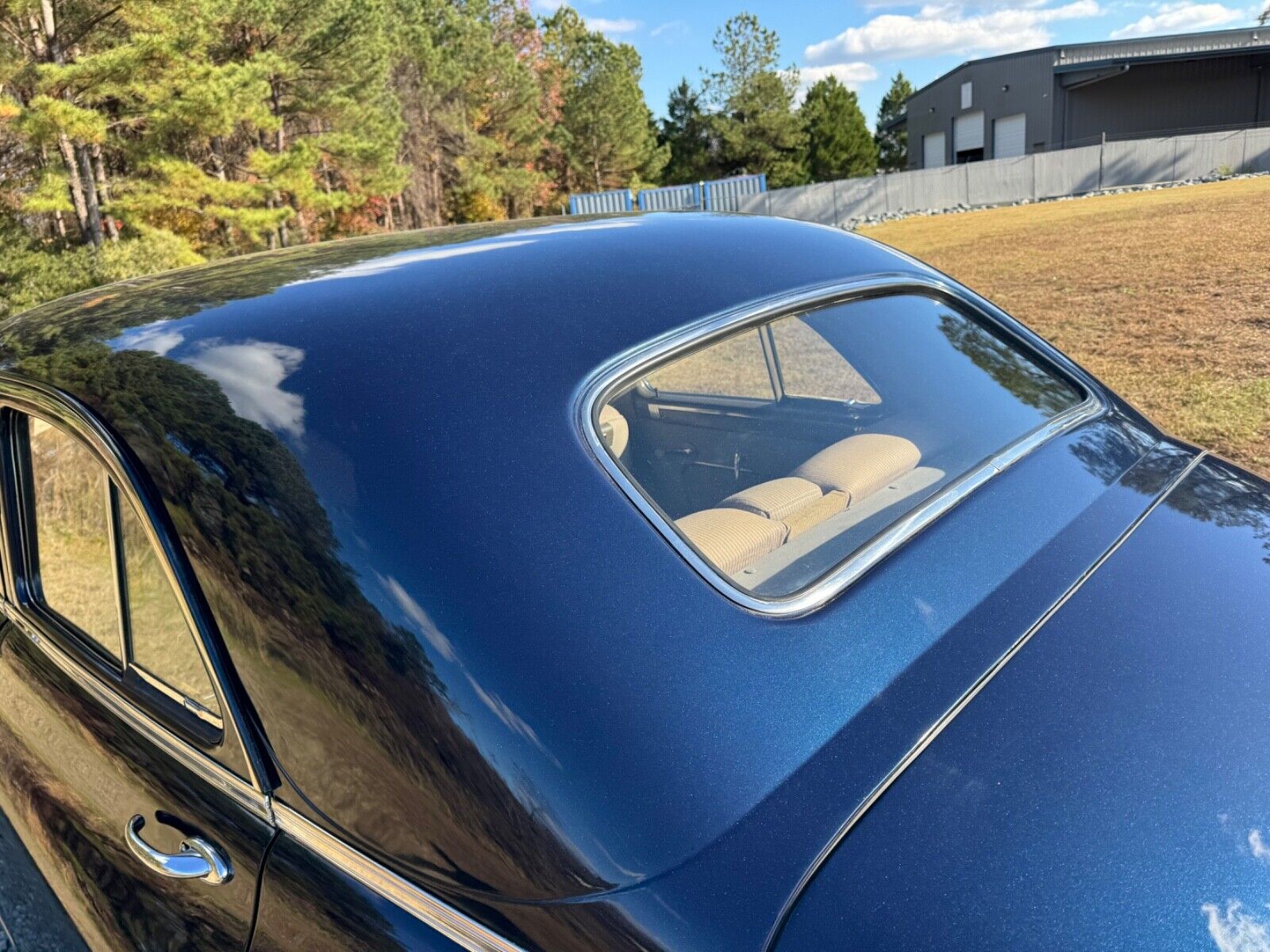 Packard-Super-Eight-1948-Blue-Tan-14827-12