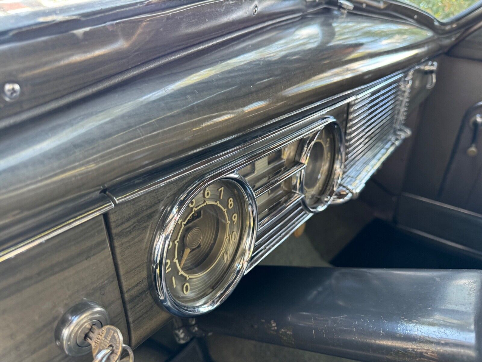 Packard-Super-Eight-1948-Blue-Tan-14827-8