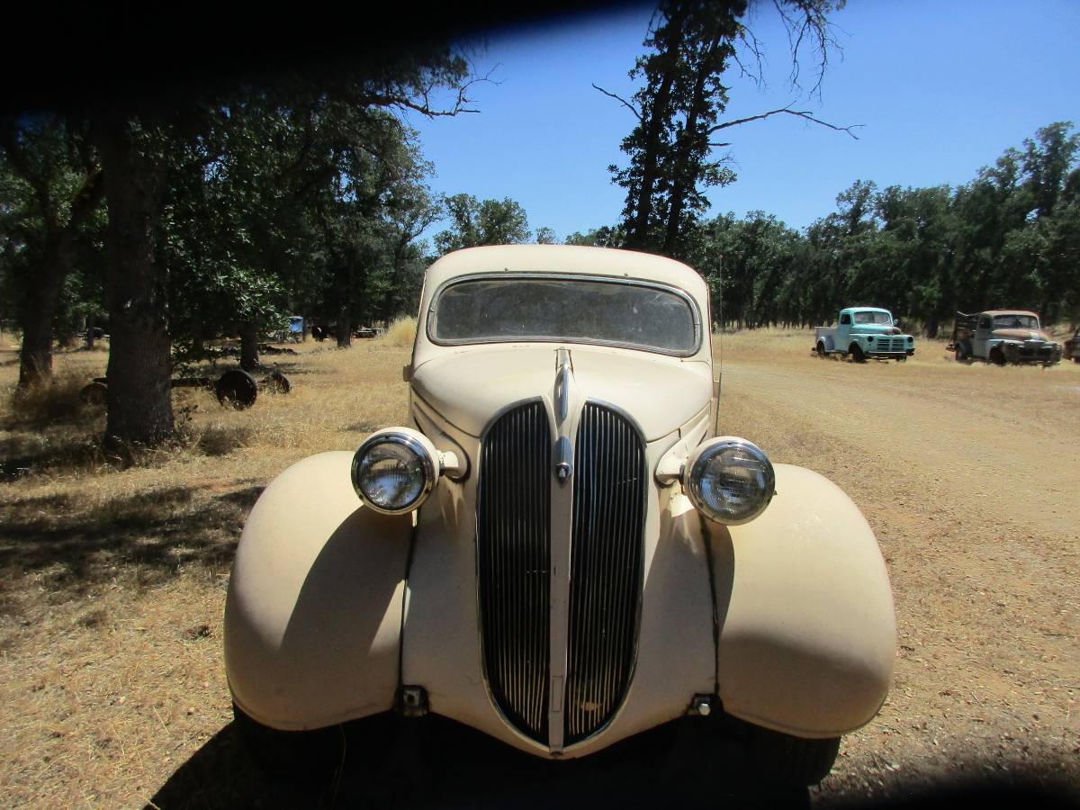 Plymouth-1937-custom-43452-4