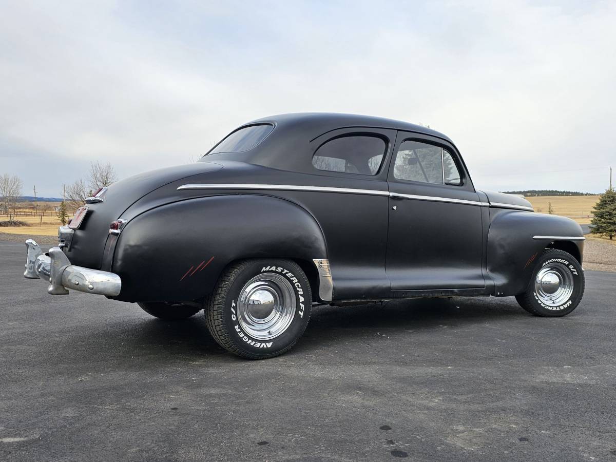 Plymouth-1948-black-19867-13