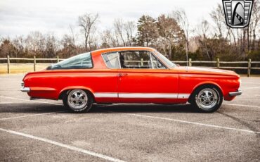 Plymouth-Barracuda-1965-7