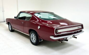 Plymouth-Barracuda-1967-Red-Black-73711-2