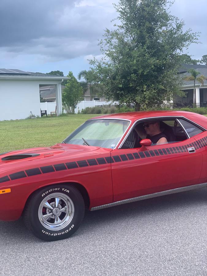 Plymouth-Barracuda-1972-1