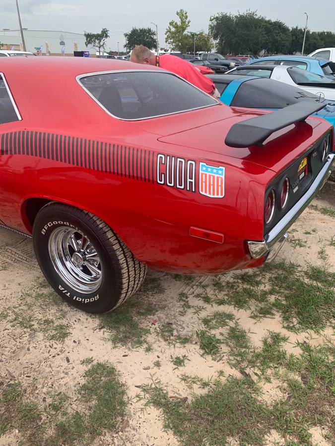 Plymouth-Barracuda-1972-4