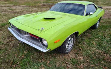 Plymouth Barracuda  year1}