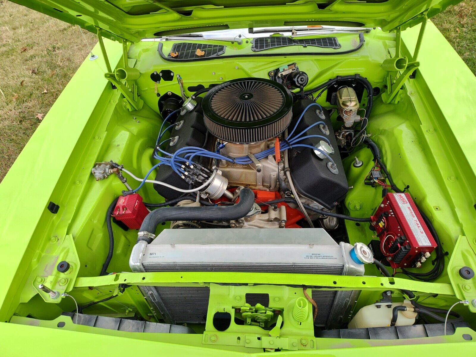 Plymouth-Barracuda-Coupe-1973-Green-Black-5498-9