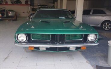 Plymouth-Barracuda-Coupe-1974-Green-Black-115873-2