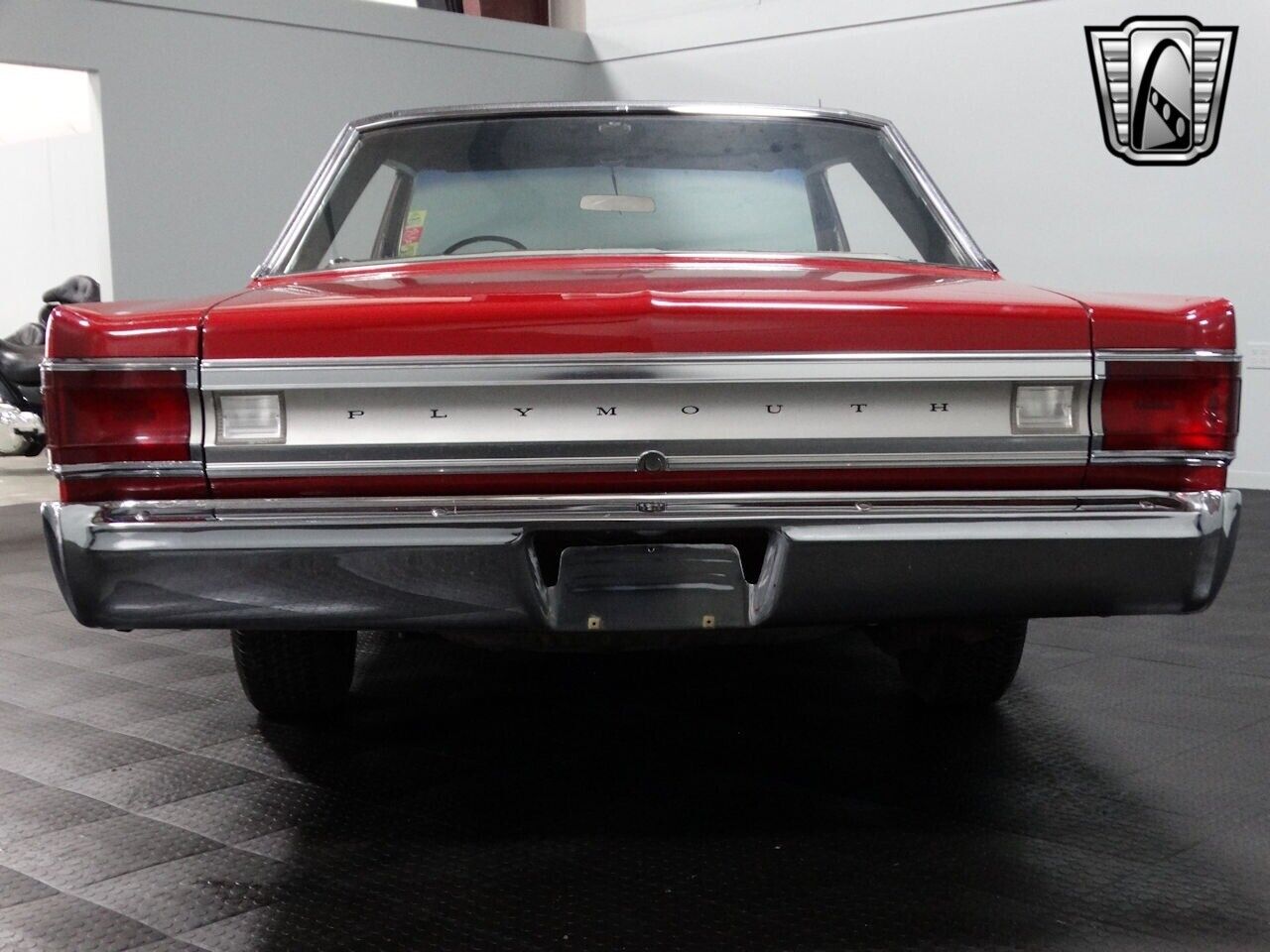 Plymouth-Belvedere-1967-Red-Black-57904-6