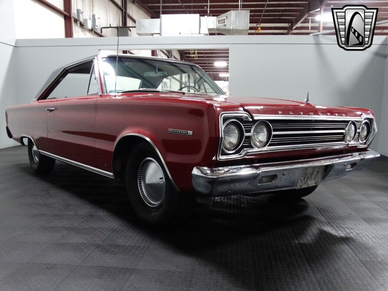 Plymouth-Belvedere-1967-Red-Black-57904-9