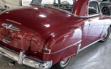 Plymouth-Concord-Coupe-1951-Burgundy-Gray-110176-8