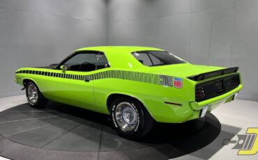 Plymouth-Cuda-1970-green-13881-6