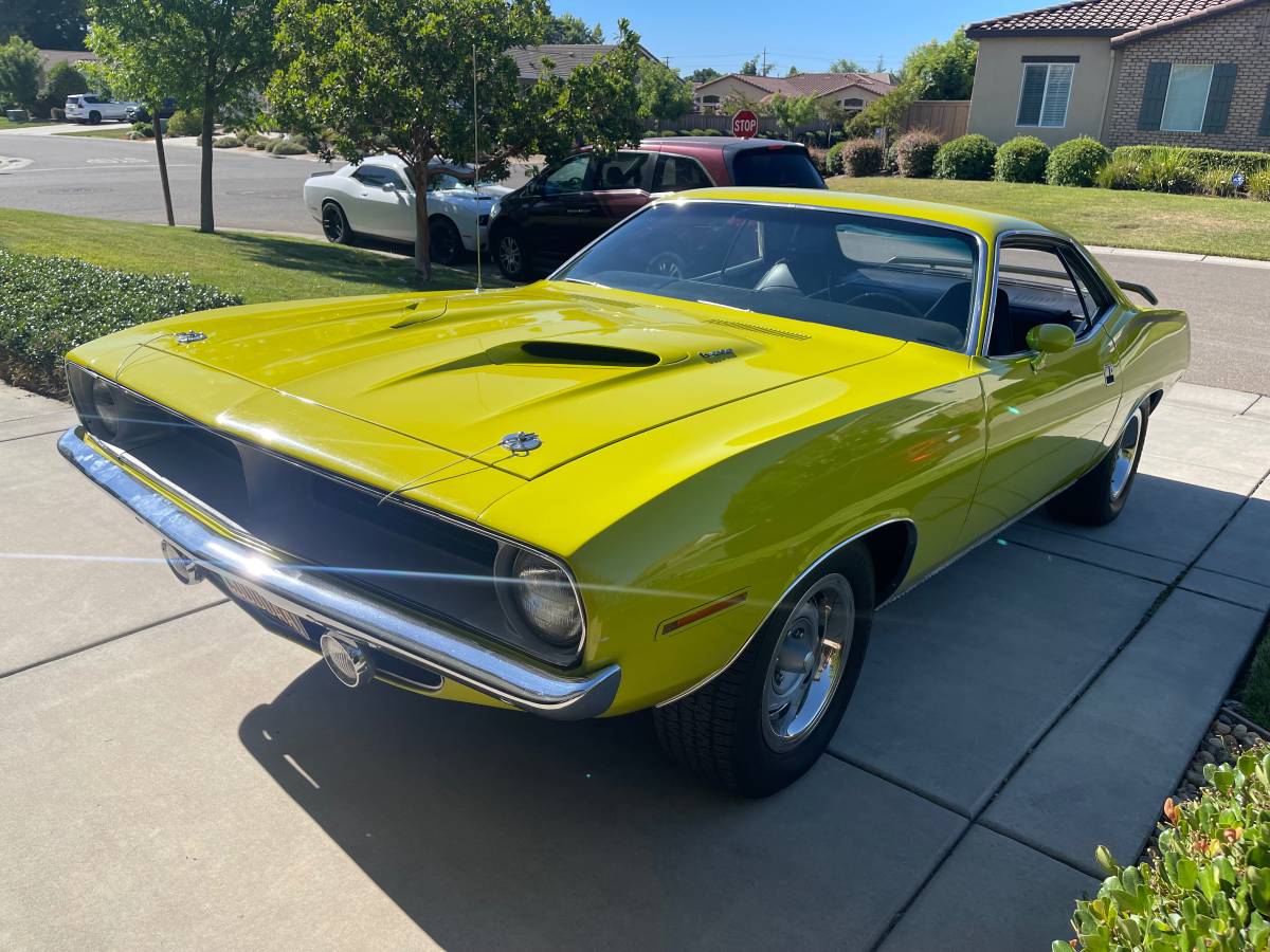 Plymouth-Cuda-340-1970-yellow-106954-2