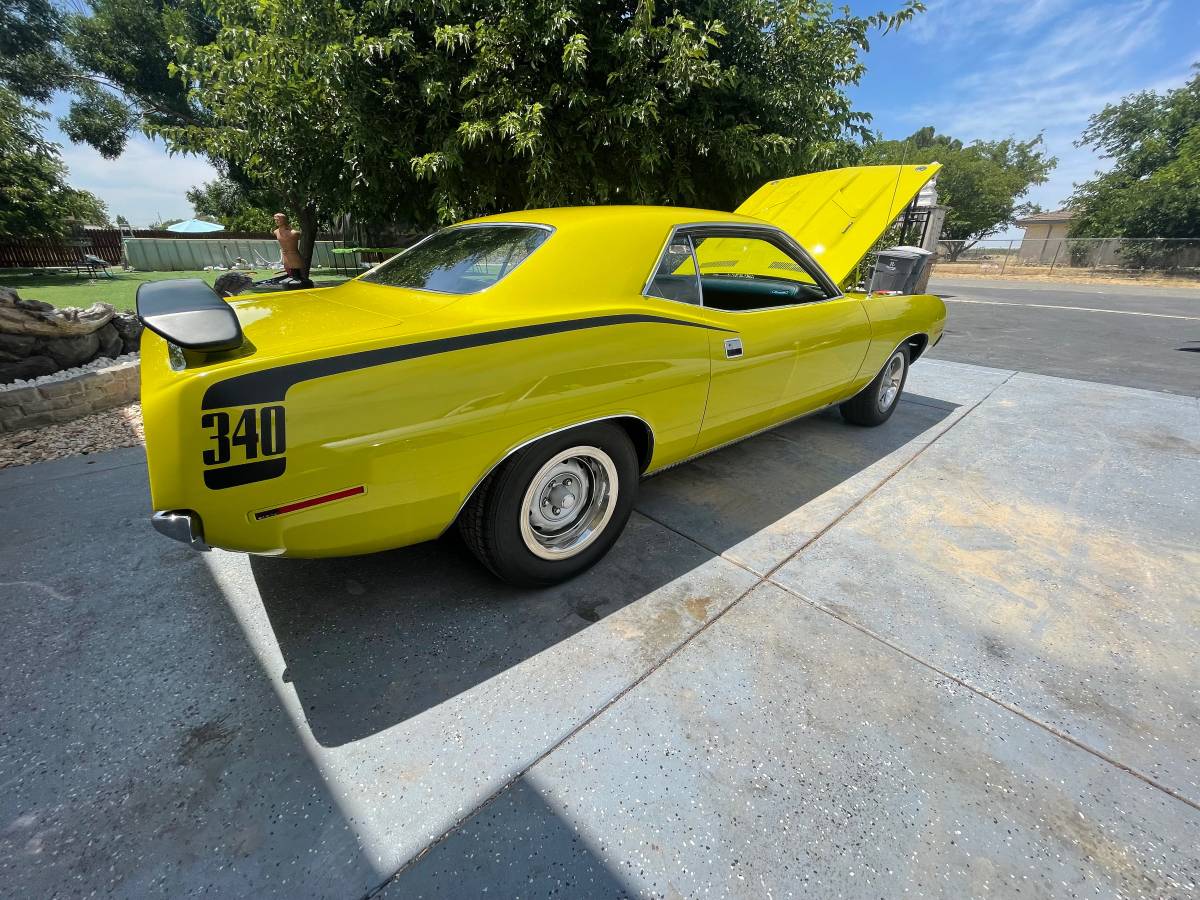 Plymouth-Cuda-340-1970-yellow-106954-5