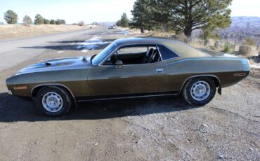 Plymouth-Cuda-Coupe-1970-Green-Black-17444-7