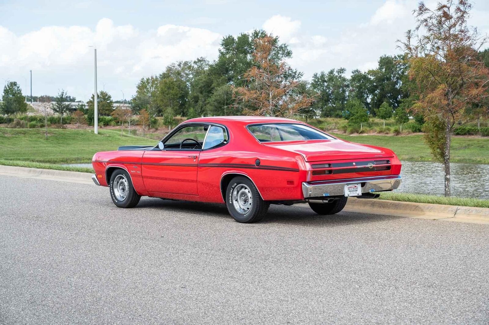 Plymouth-Duster-1970-Red-Black-134453-3