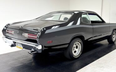 Plymouth-Duster-1972-Black-Black-21068-4