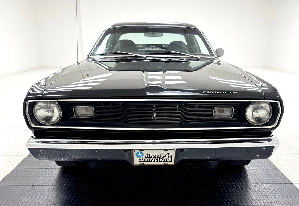 Plymouth-Duster-1972-Black-Black-21068-7