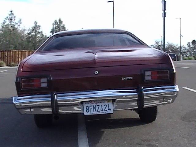 Plymouth-Duster-1974-4