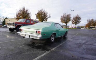 Plymouth-Duster-1974-green-131966-3