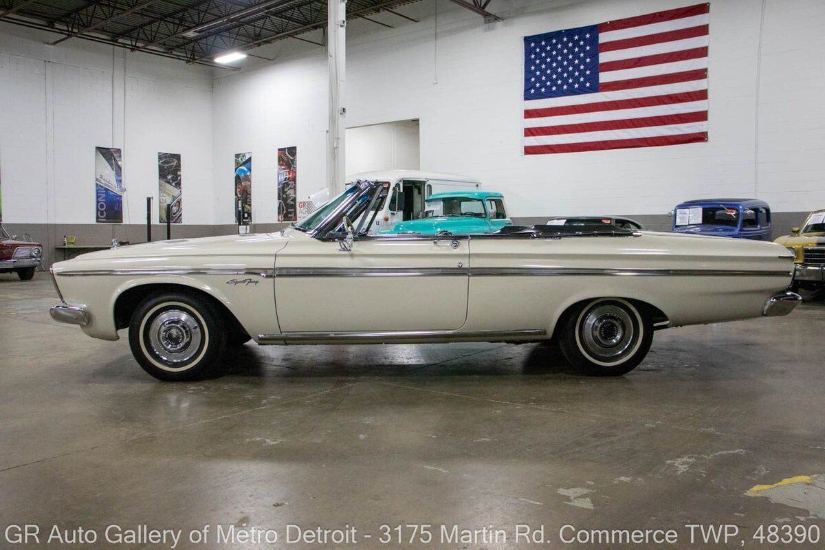 Plymouth-Fury-1963-Light-Beige-Black-94448-2