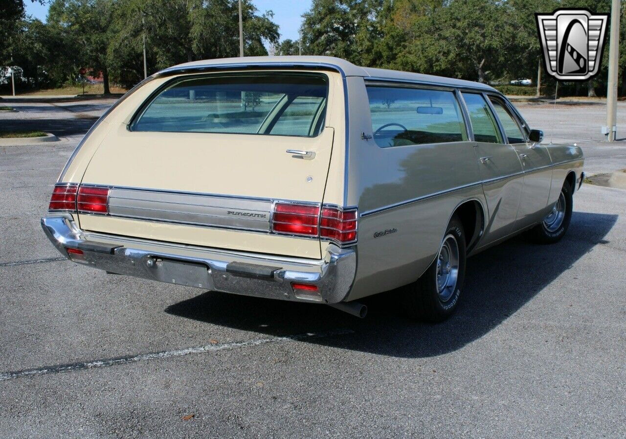 Plymouth-Fury-1973-7