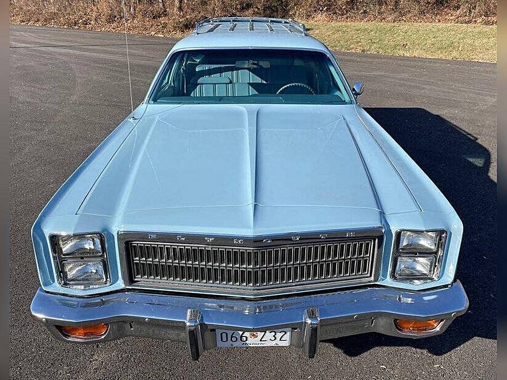 Plymouth-Fury-1977-custom-24140-12