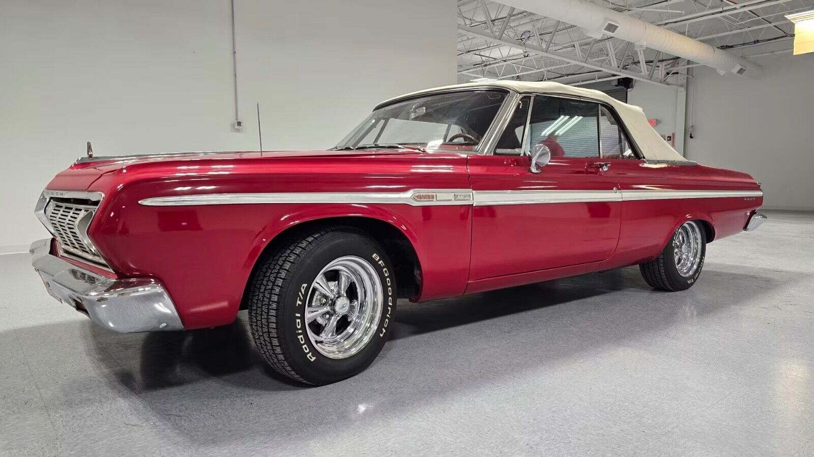 Plymouth-Fury-Cabriolet-1964-Red-Red-152888-6