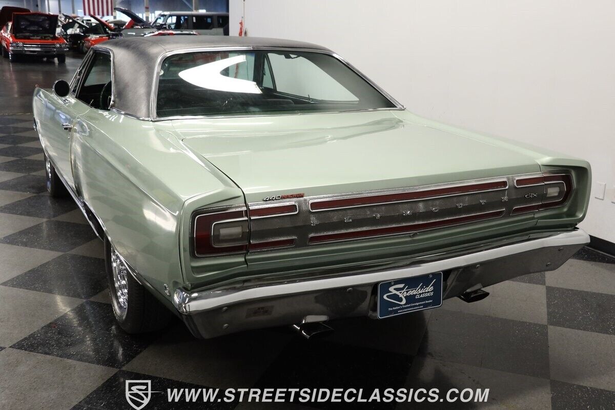 Plymouth-GTX-1968-Green-Green-58286-7