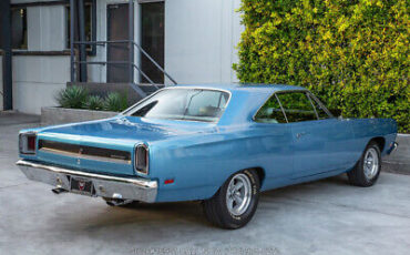 Plymouth-GTX-1969-5