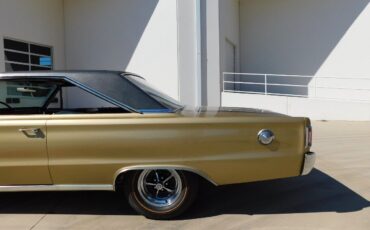 Plymouth-GTX-Coupe-1967-Brown-Black-107173-7