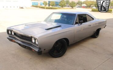 Plymouth-GTX-Coupe-1968-5