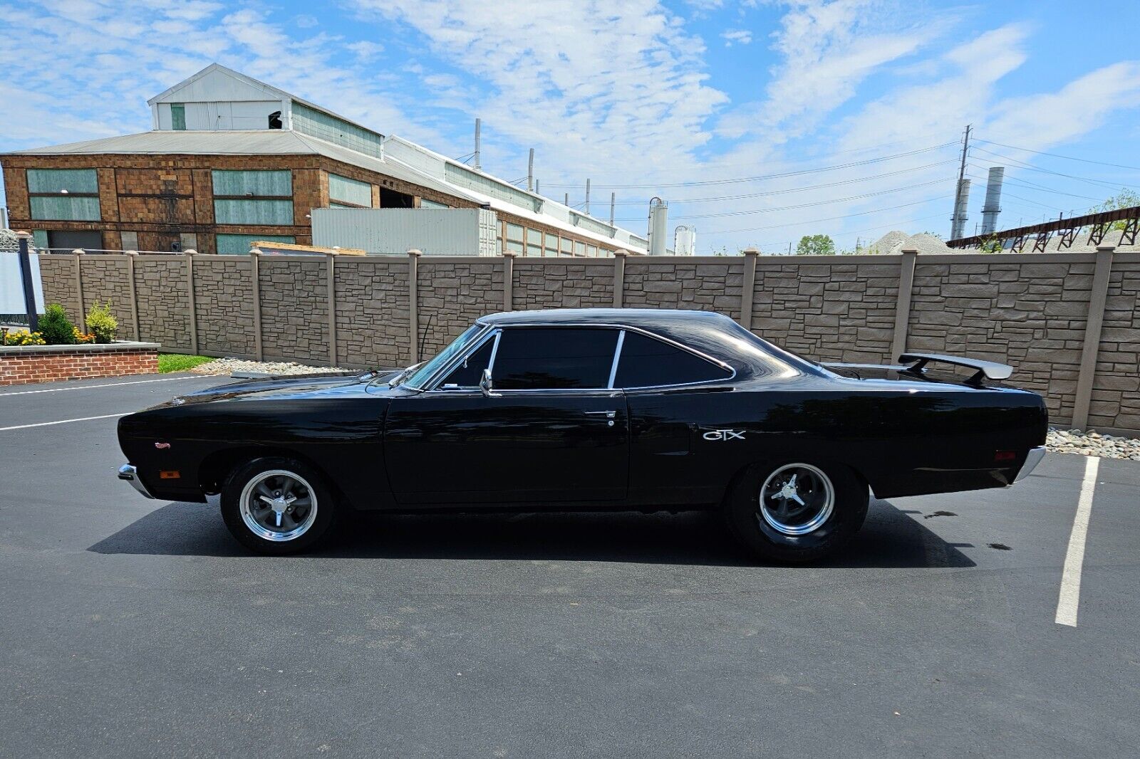 Plymouth-GTX-Coupe-1970-Black-Black-166084-3