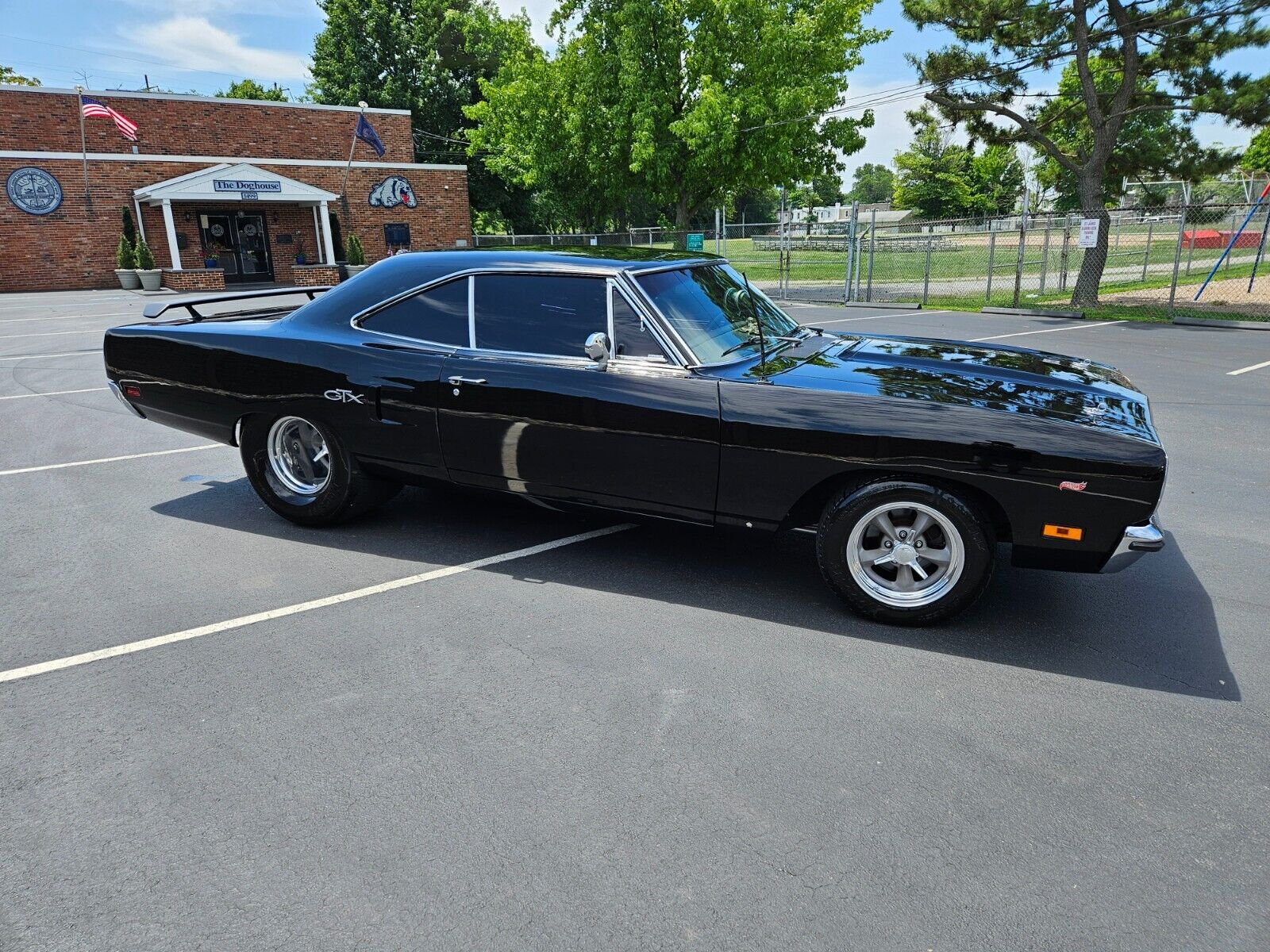 Plymouth-GTX-Coupe-1970-Black-Black-166084-8