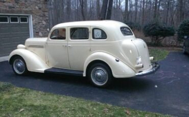 Plymouth-P6-sedan-1936