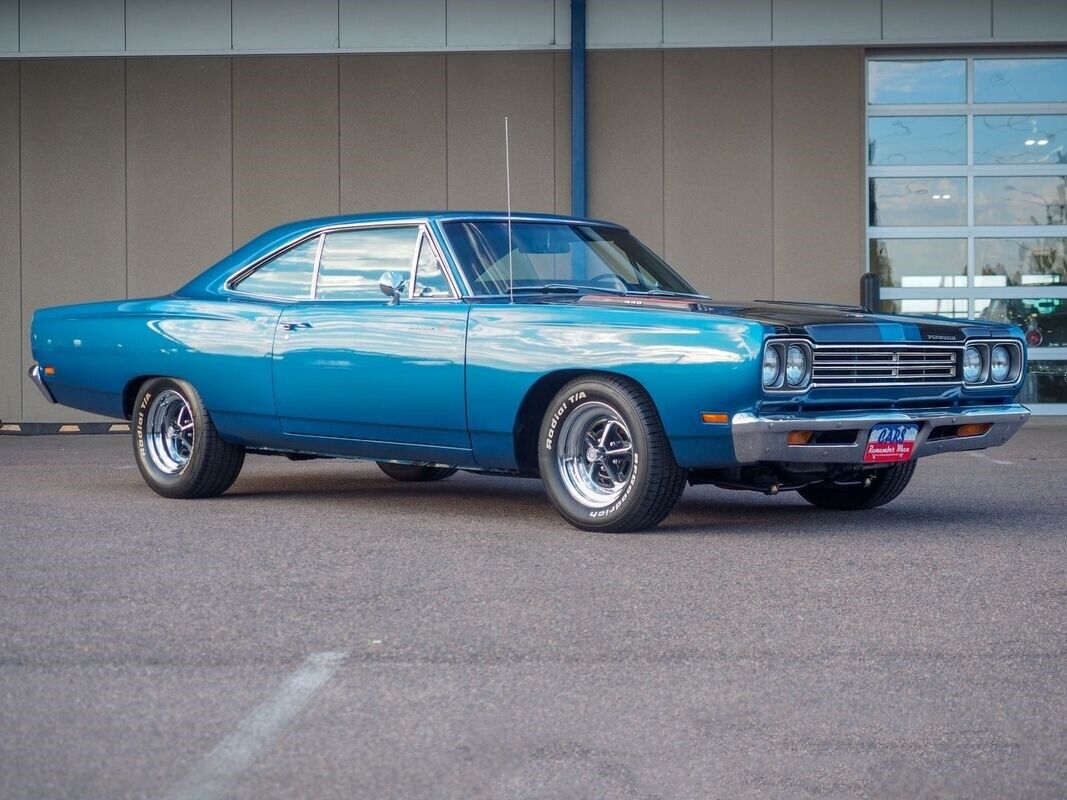 Plymouth-Road-Runner-1969-Blue-Black-150879-5