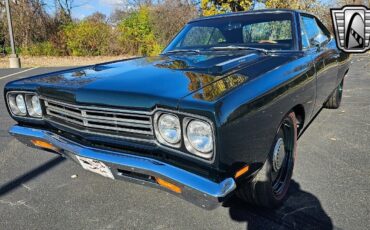 Plymouth-Road-Runner-1969-Green-Black-90-2