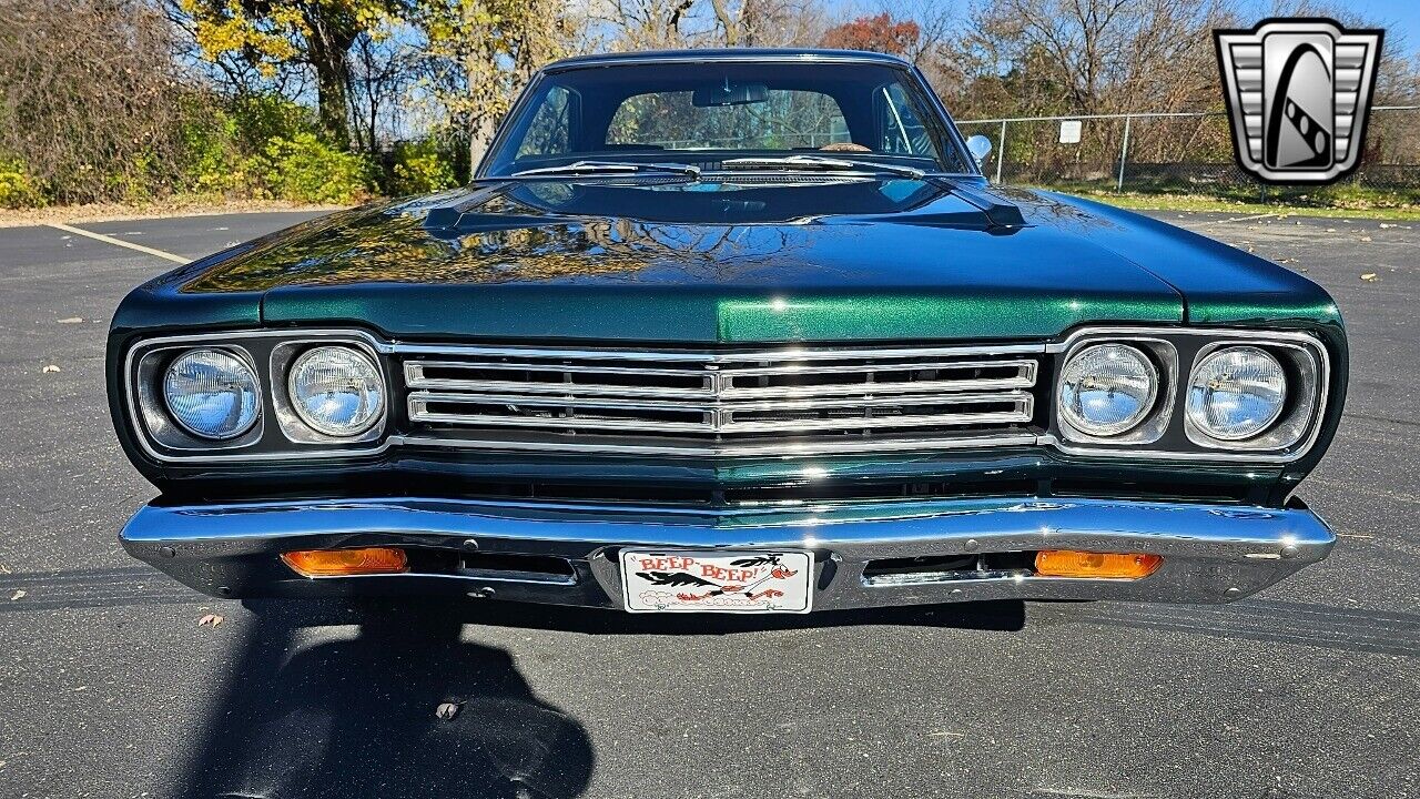 Plymouth-Road-Runner-1969-Green-Black-90-9