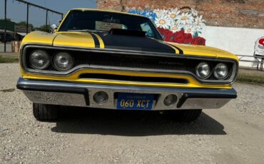 Plymouth-Road-Runner-1970-33