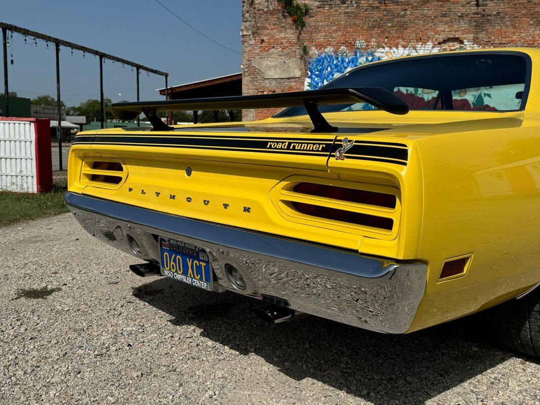 Plymouth-Road-Runner-1970-5