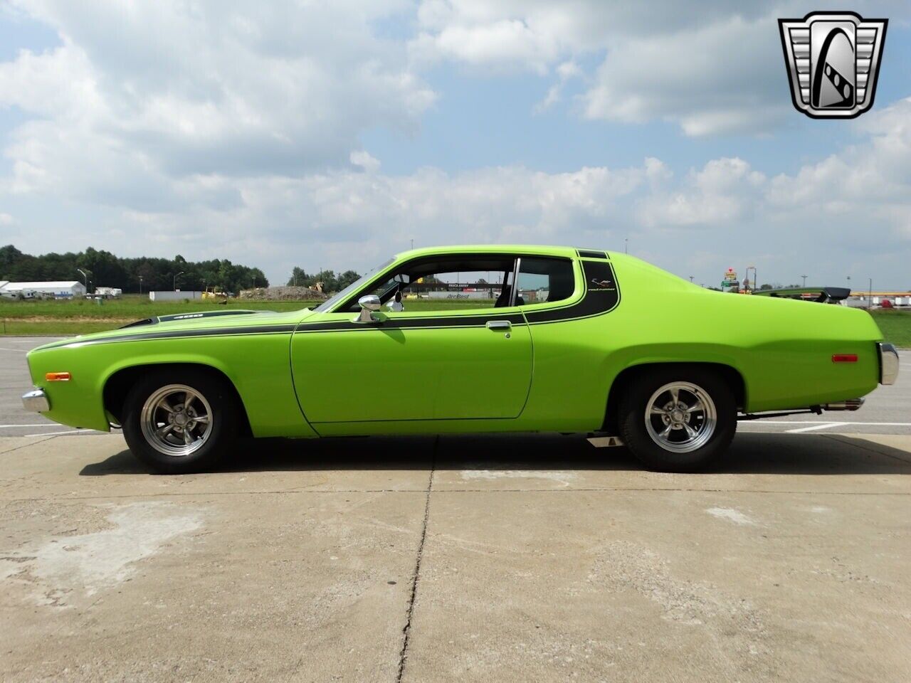 Plymouth-Road-Runner-1973-4