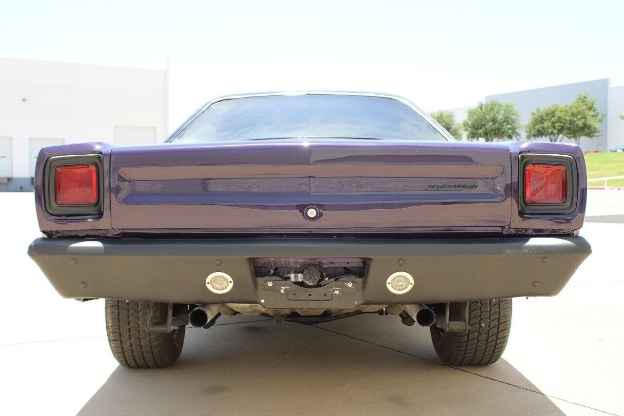 Plymouth-Road-Runner-Coupe-1969-Purple-Black-232-6