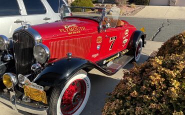 Plymouth-Roadster-1932-1