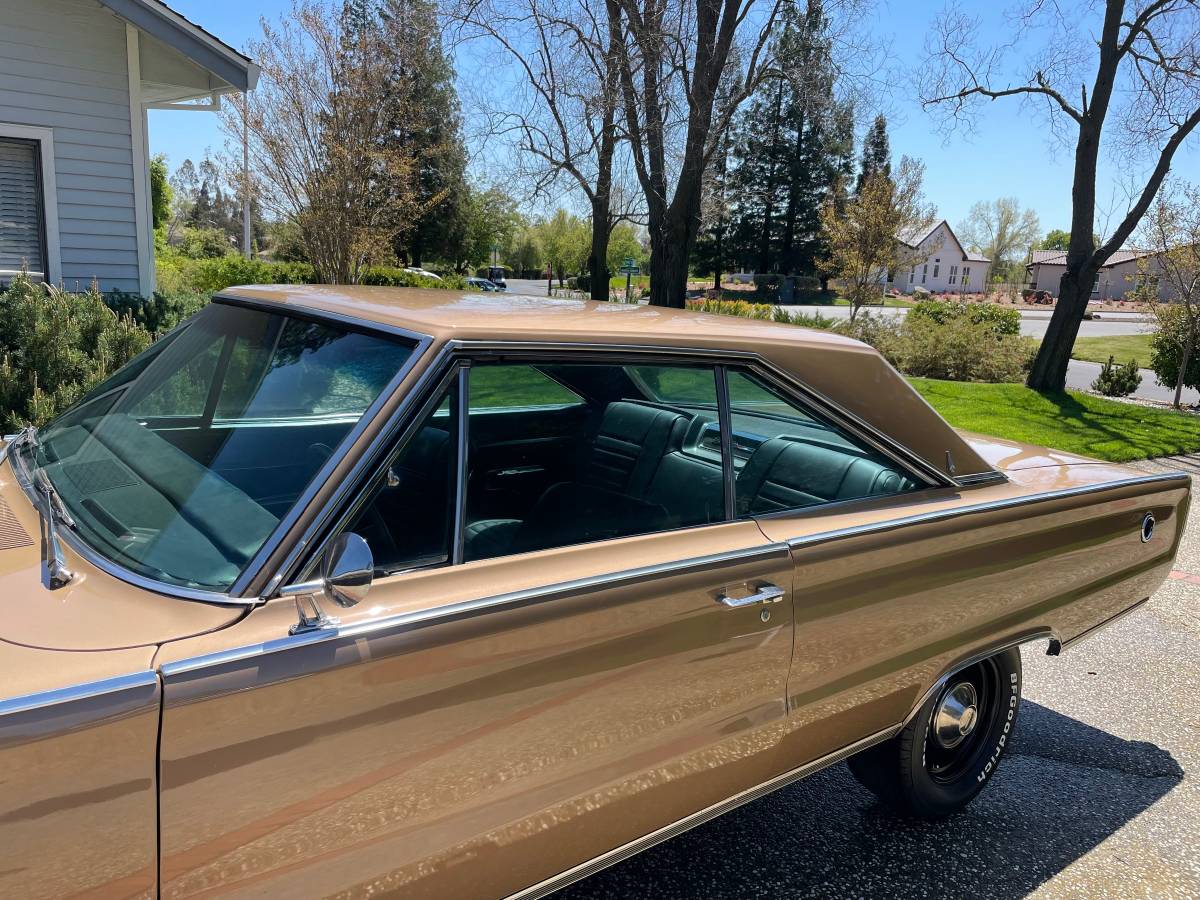 Plymouth-Satellite-1966-brown-805-7