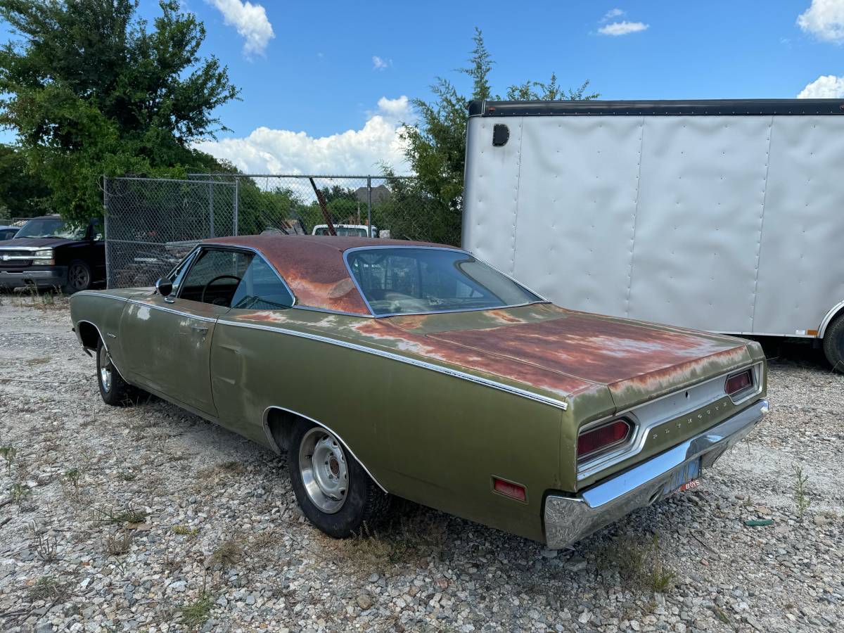 Plymouth-Satellite-1970-1