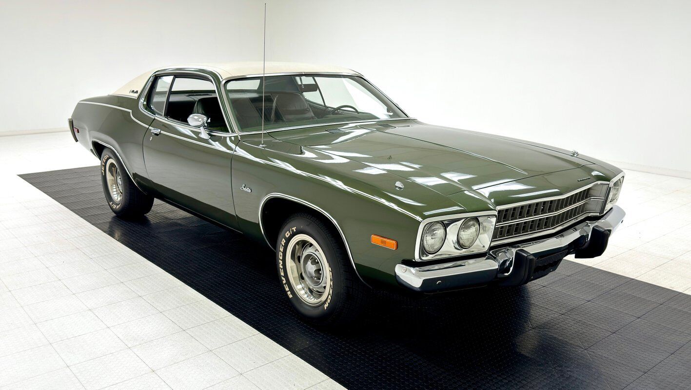 Plymouth-Satellite-1973-Green-Green-43267-6