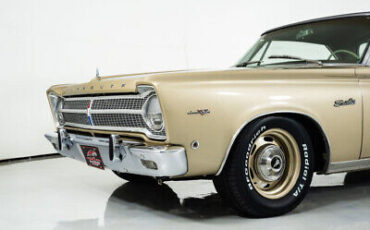 Plymouth-Satellite-Cabriolet-1965-Gold-Gold-127413-5