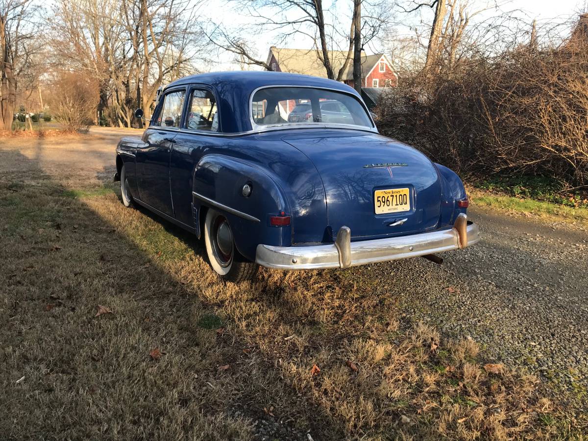 Plymouth-Special-deluxe-1950-blue-102998-3