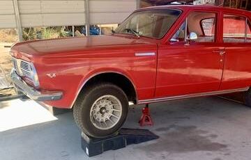 Plymouth-Valiant-1965-red-45-11